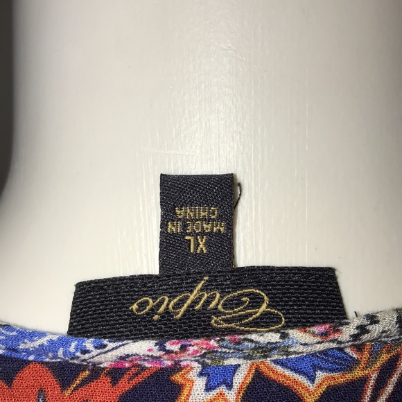 Dress - Picture 6 of 6